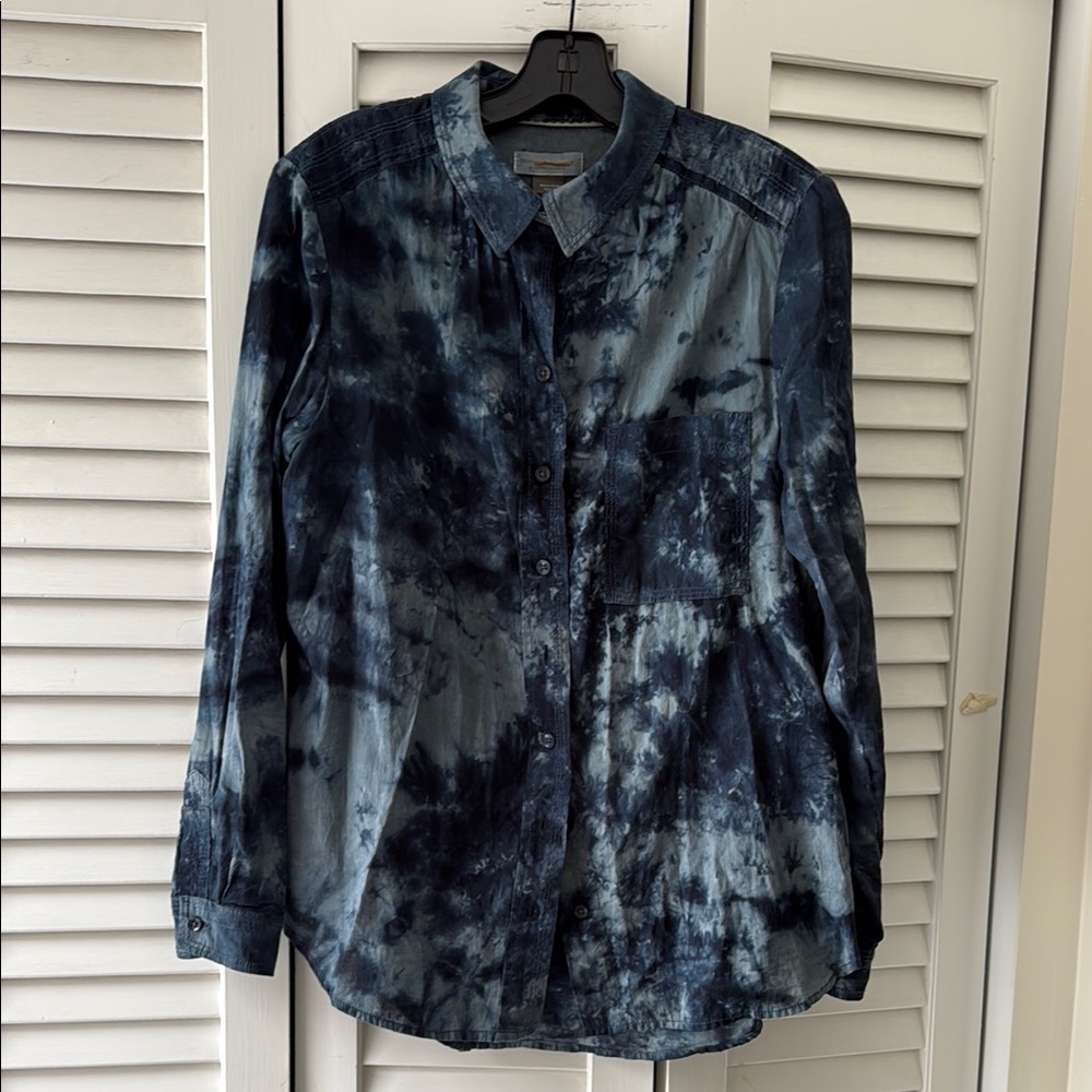 Pilcro by Anthropologie Long Sleeved Shirt